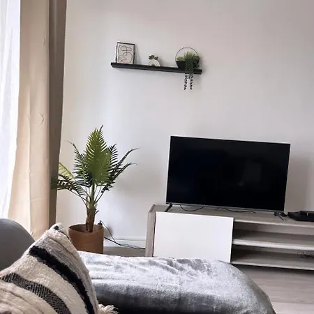 A Deux Pas Du Musee De L Automobile דירה מולהאוס